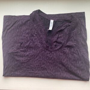 𝅺WOMEN’S Athleta Tank